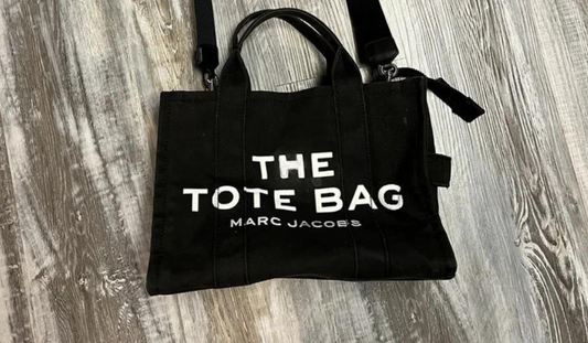 find out if the marc jacobs tote bag is worth it or is there better alternatives that are nicer and better priced - 50% off and free shipping on our tote bag this week only