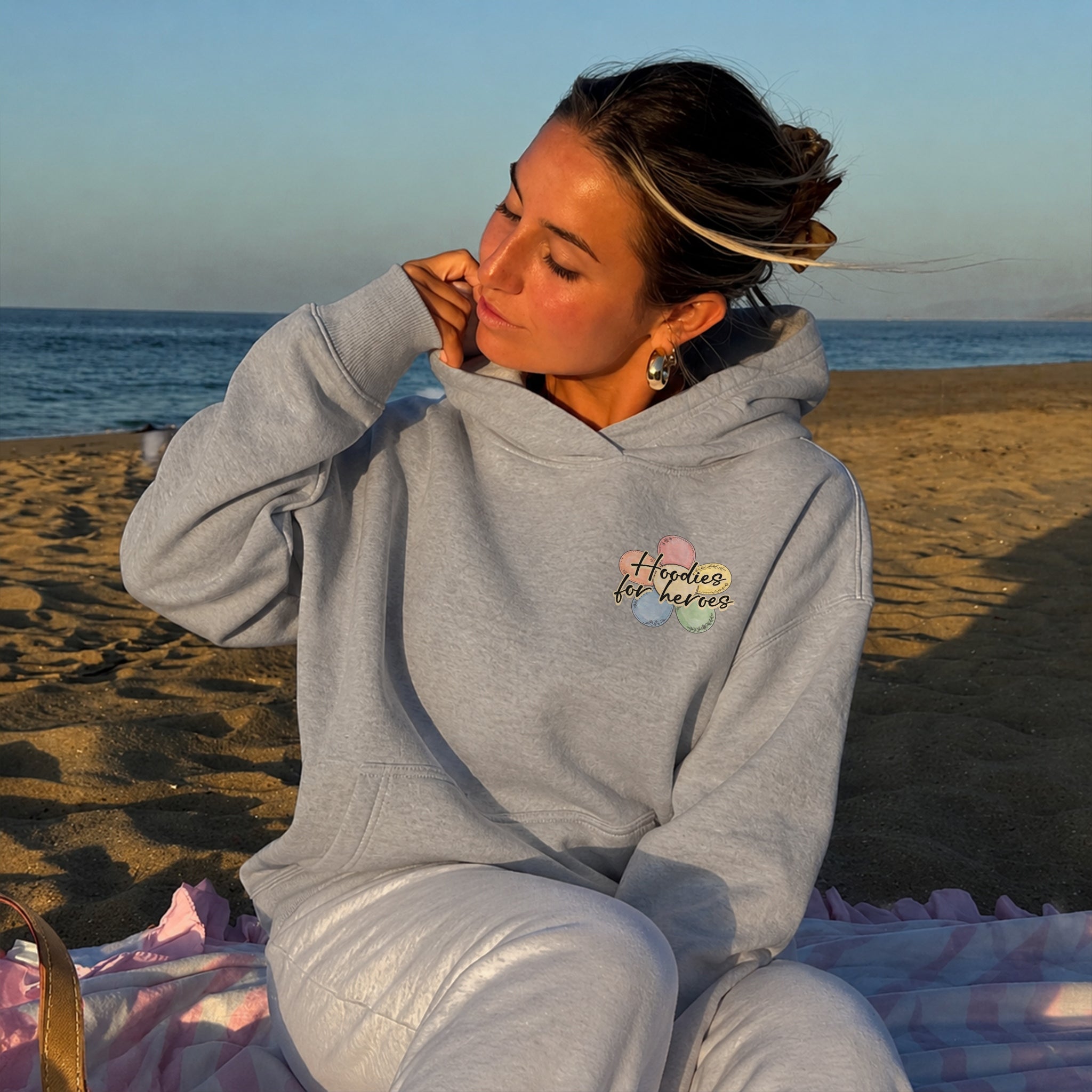 Kind Reminder Hoodie - Gray front