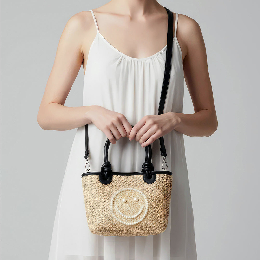 Straw Smile Bag