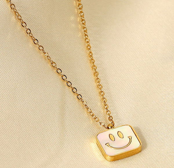"Smile For Me" Necklace